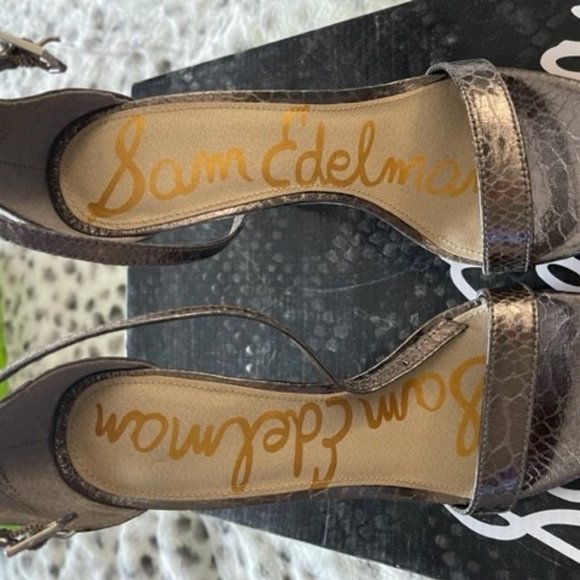 Sam Edelman, 7 1/2, Silver/Pewter SNKPRT - Picture 3 of 5